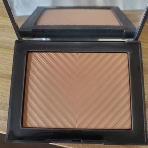 Nars Sun Wash Diffusing Bronzer in Laguna